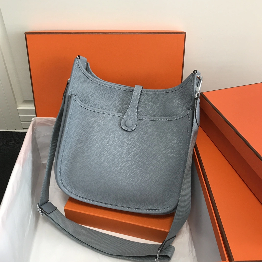 Durable 8410 Hermes AAA Quality Messenger Bags For Women