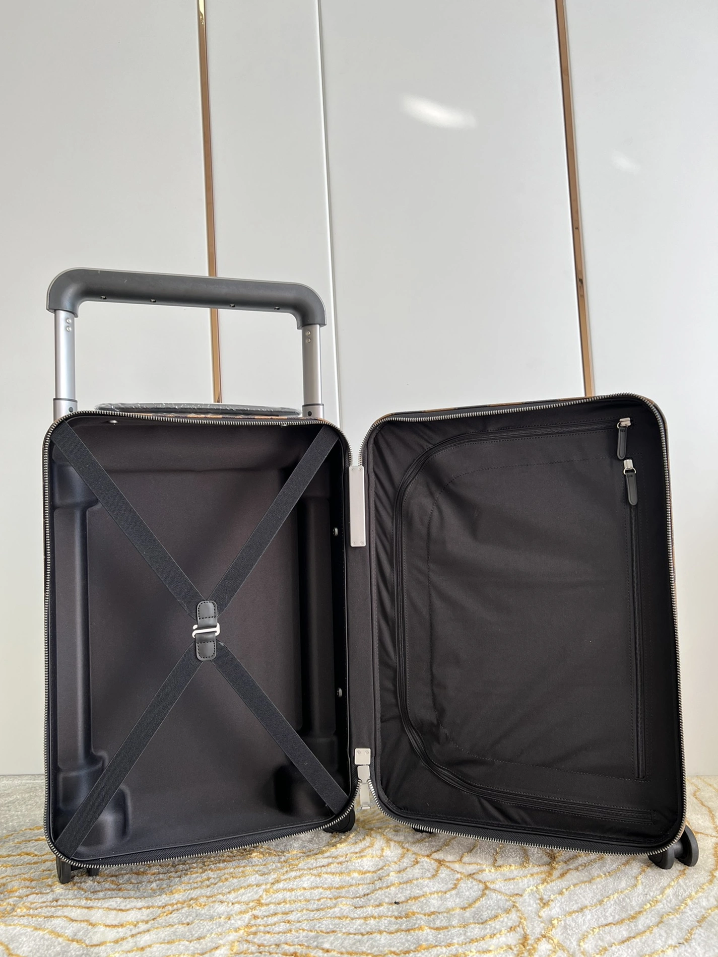 Durable 8554 Louis Vuitton Luggage - Image 7