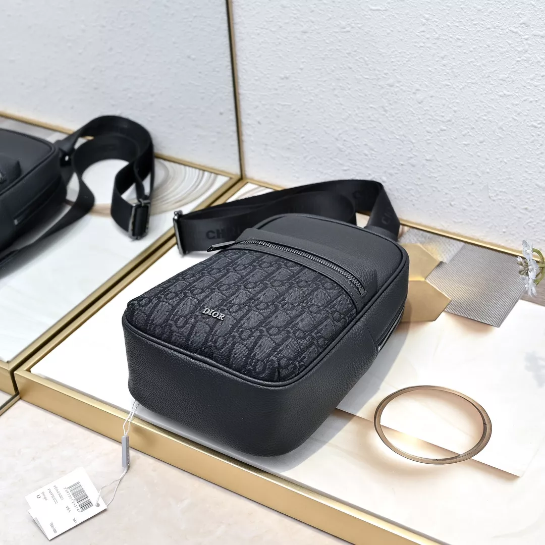 Durable 9183 Christian Dior AAA Man Messenger Bags - Image 7