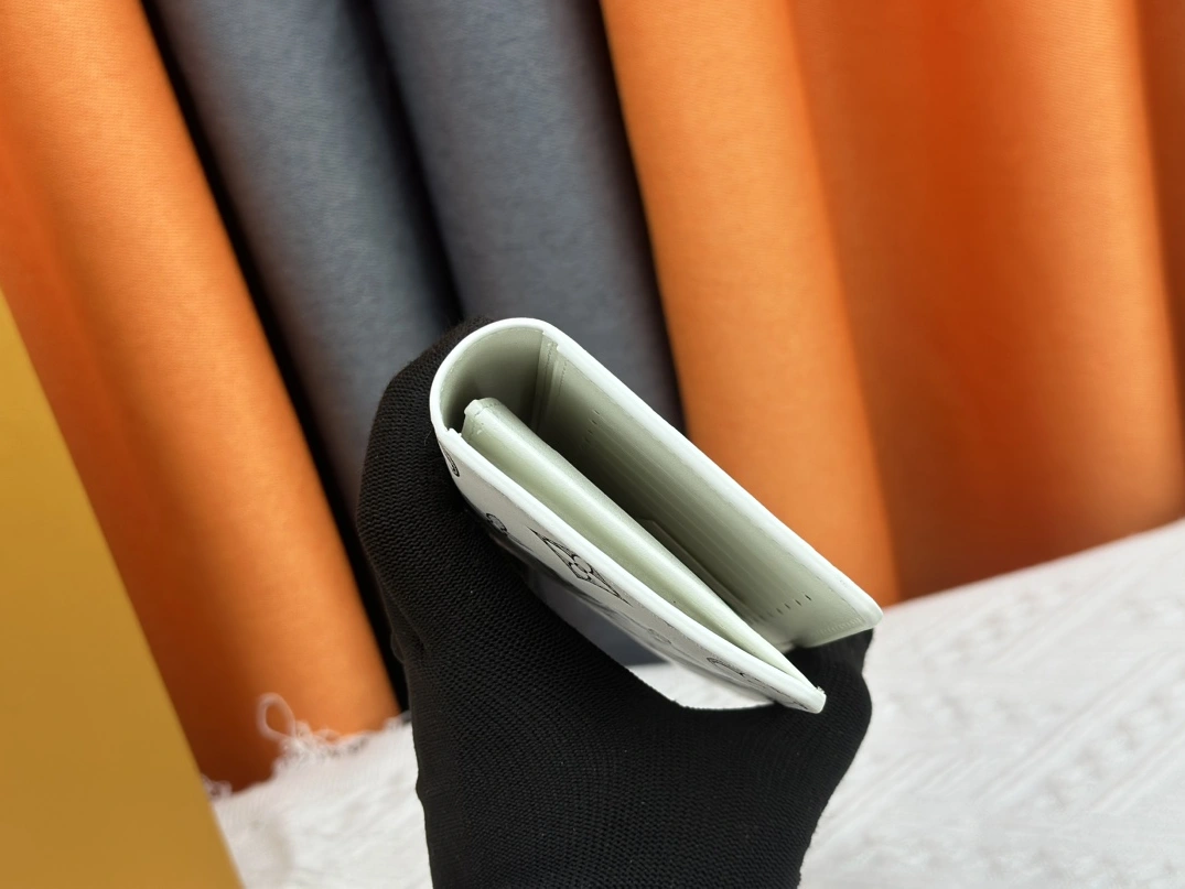 Durable 9644 Louis Vuitton LV Card Case - Image 5