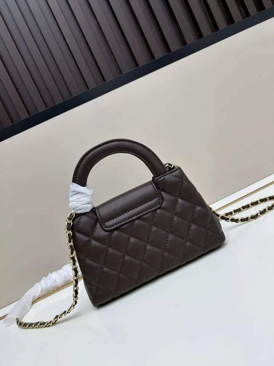 Durable 9794 Chanel AAA Quality Handbags For Women - Image 3