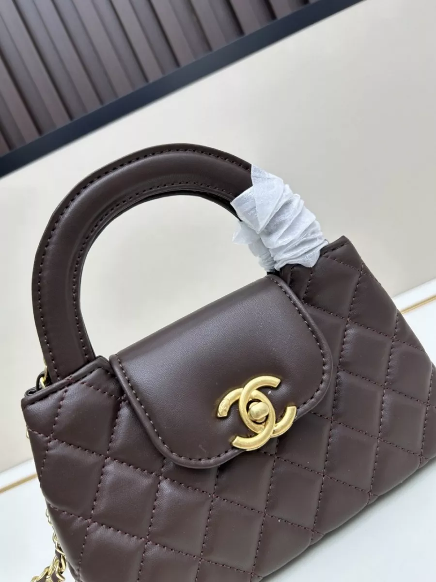 Durable 9794 Chanel AAA Quality Handbags For Women - Image 4
