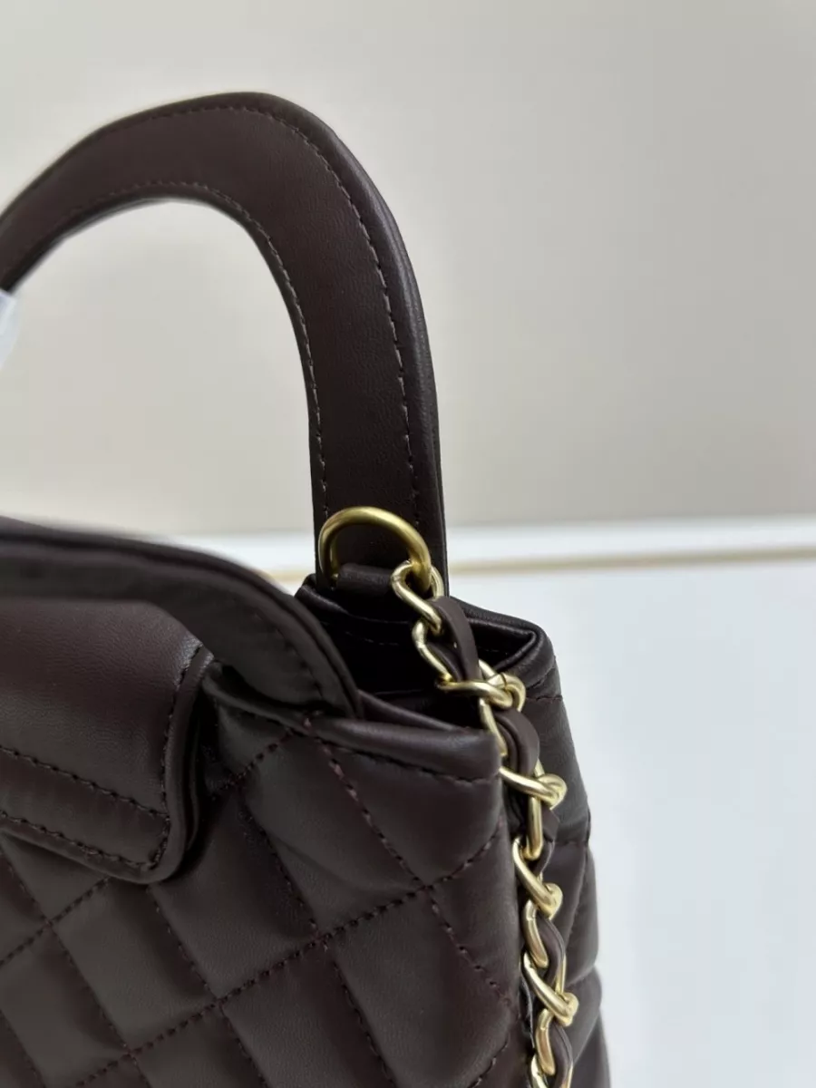 Durable 9794 Chanel AAA Quality Handbags For Women - Image 6