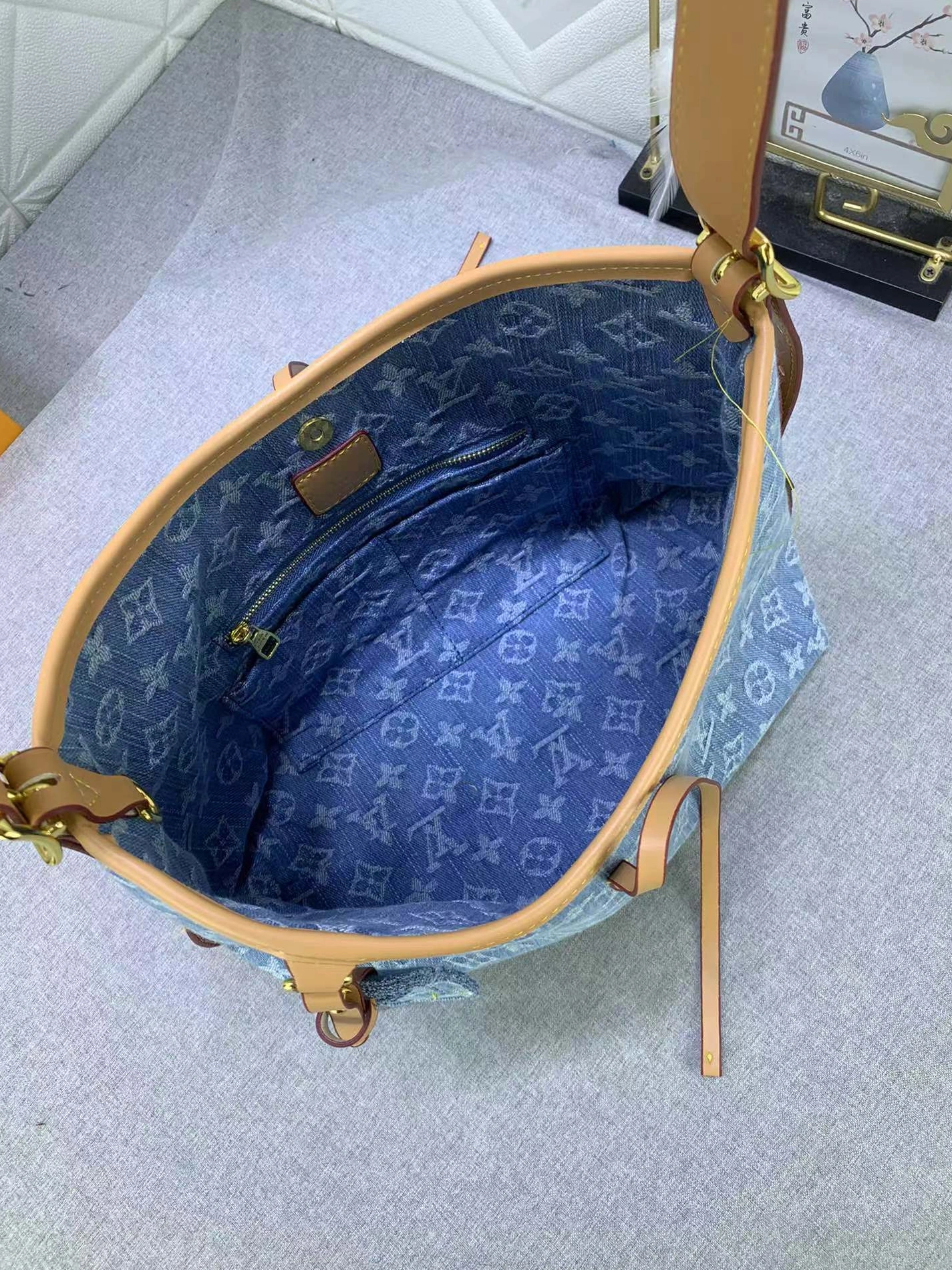 Efficient 2056 Louis Vuitton AAA Quality Shoulder Bags For Women - Image 8