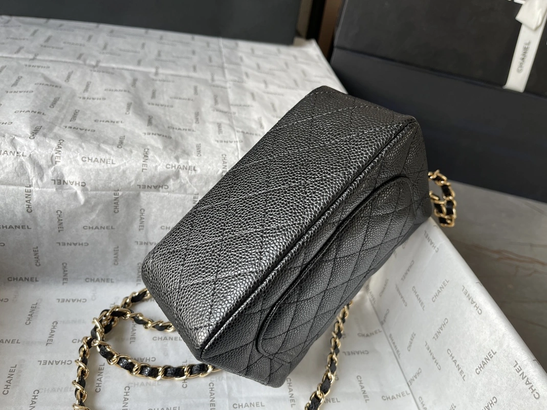 Efficient 8307 Chanel AAA Quality Messenger Bags For Women - Image 7