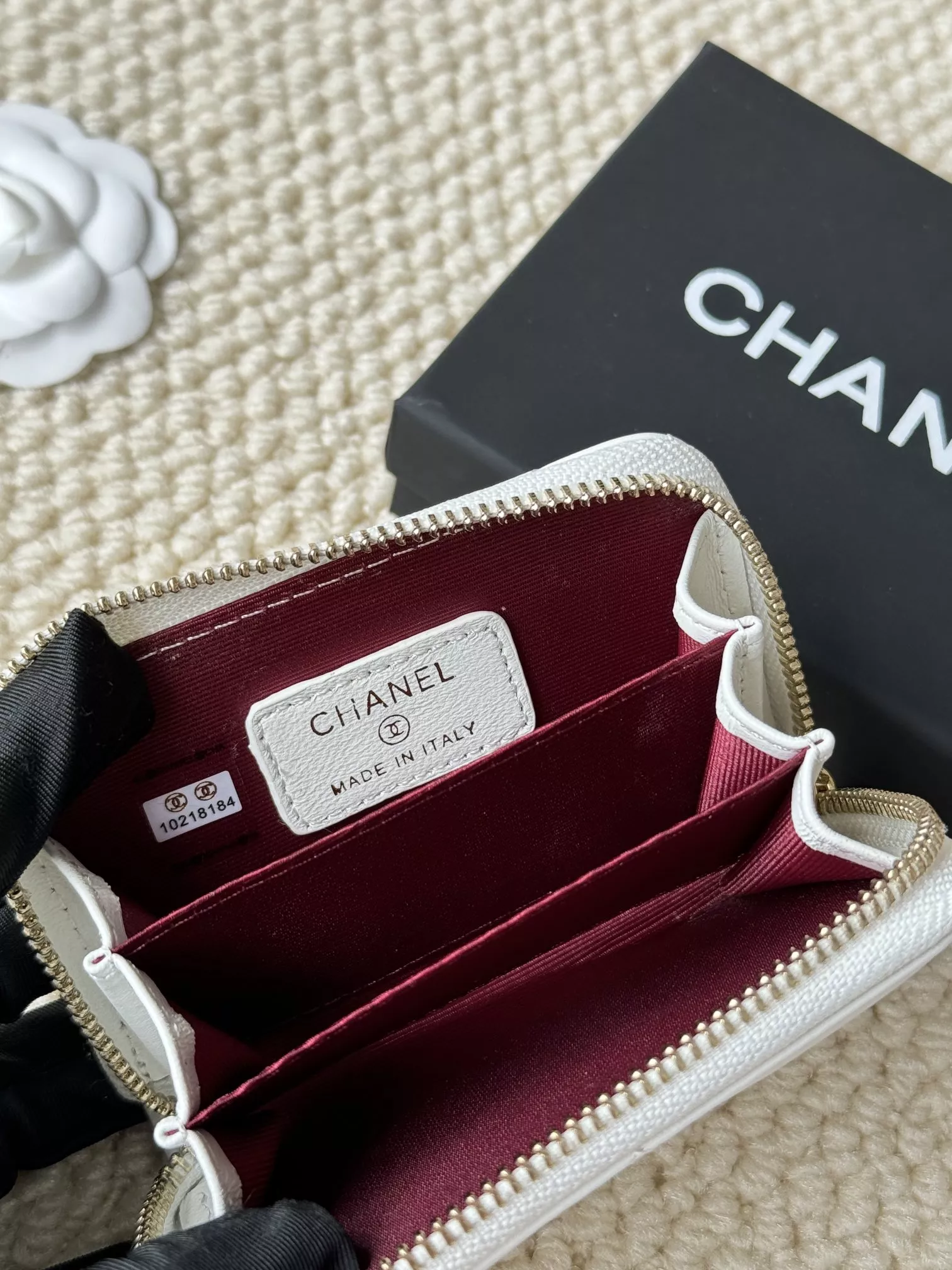 Efficient 8493 Chanel Card Case - Image 6