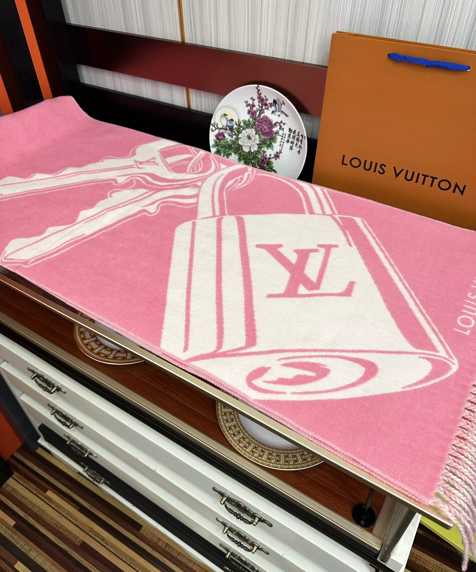 Efficient 9172 Louis Vuitton Scarf For Women