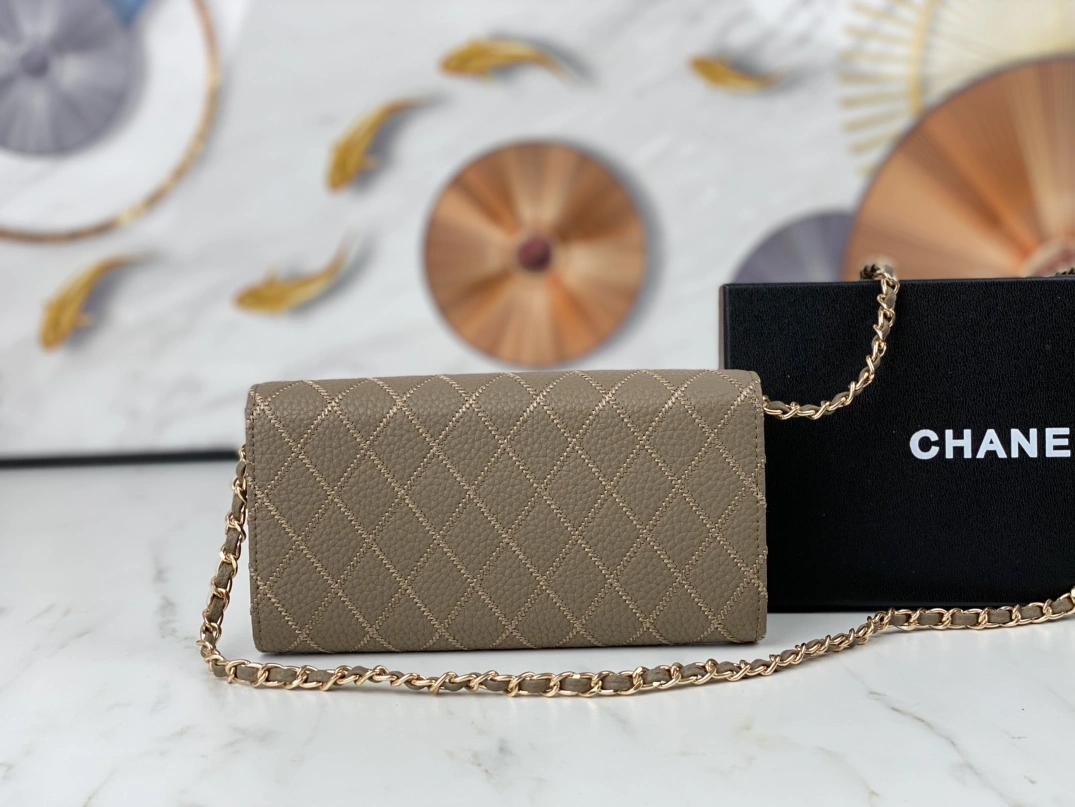 EyeCatching 6238 Chanel AAA Quality Wallets For Women