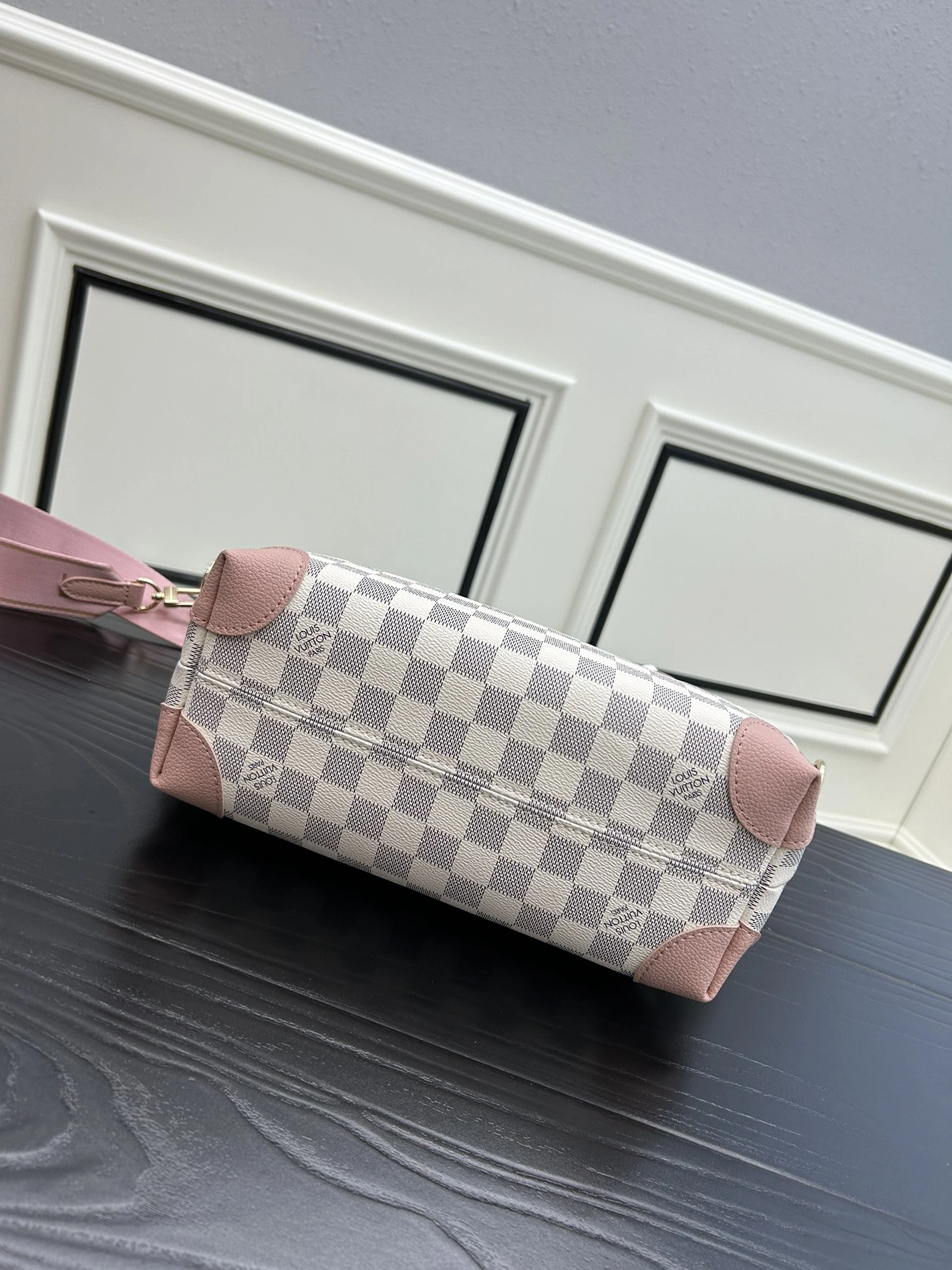 Fashionable 4628 Louis Vuitton AAA Quality Handbags For Women - Image 5