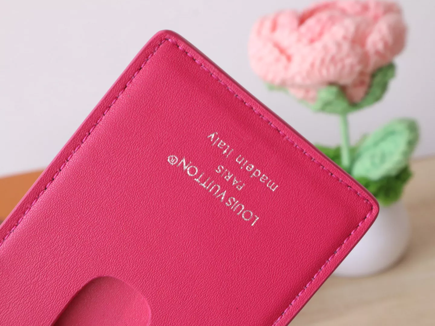 Fashionable 6157 Louis Vuitton LV Card Case For Women - Image 6