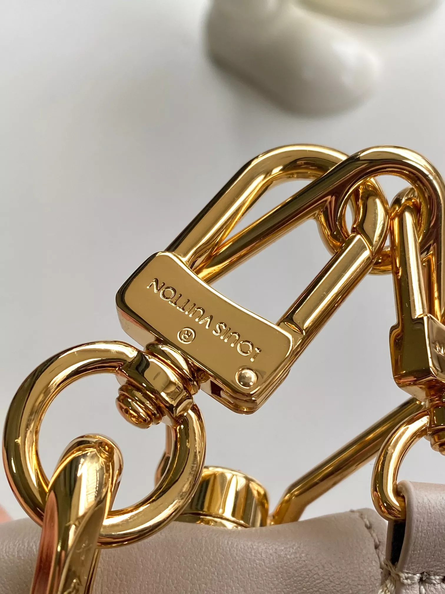 Functional 4216 Louis Vuitton AAA Quality Messenger Bags - Image 5