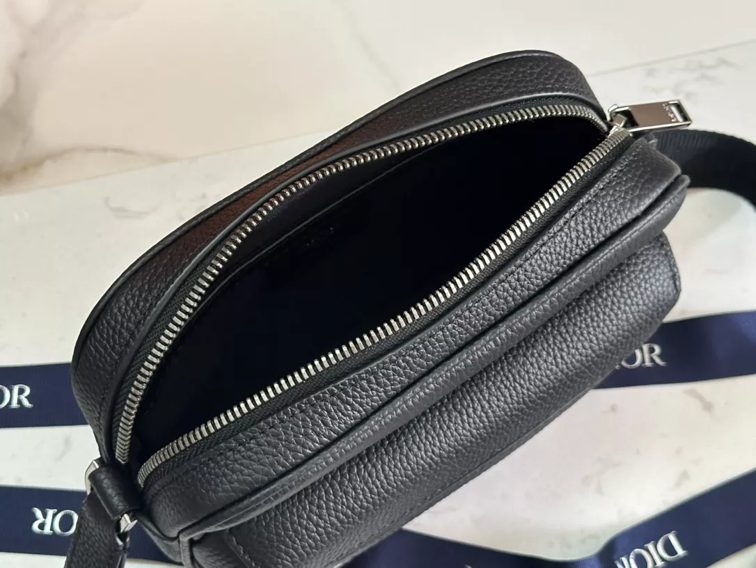 GoAnywhere 8169 Christian Dior AAA Man Messenger Bags - Image 6