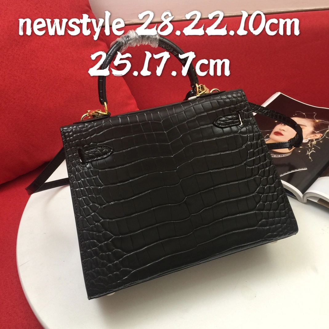 Hermes AAA Quality Handbags For Women Cozy 8325