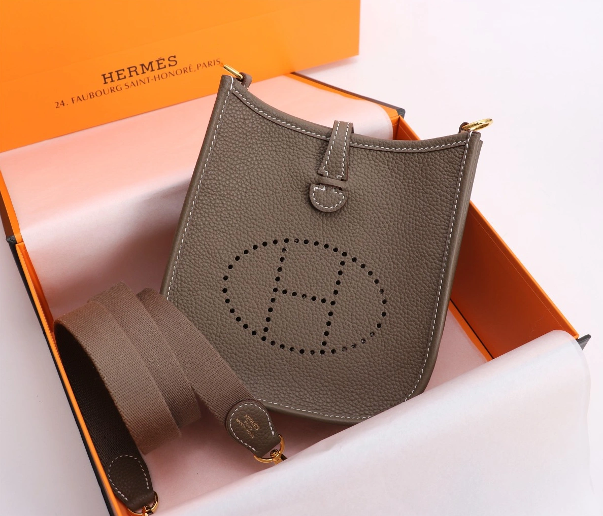 Hermes AAA Quality Messenger Bags For Women Popular 3356 - Image 6