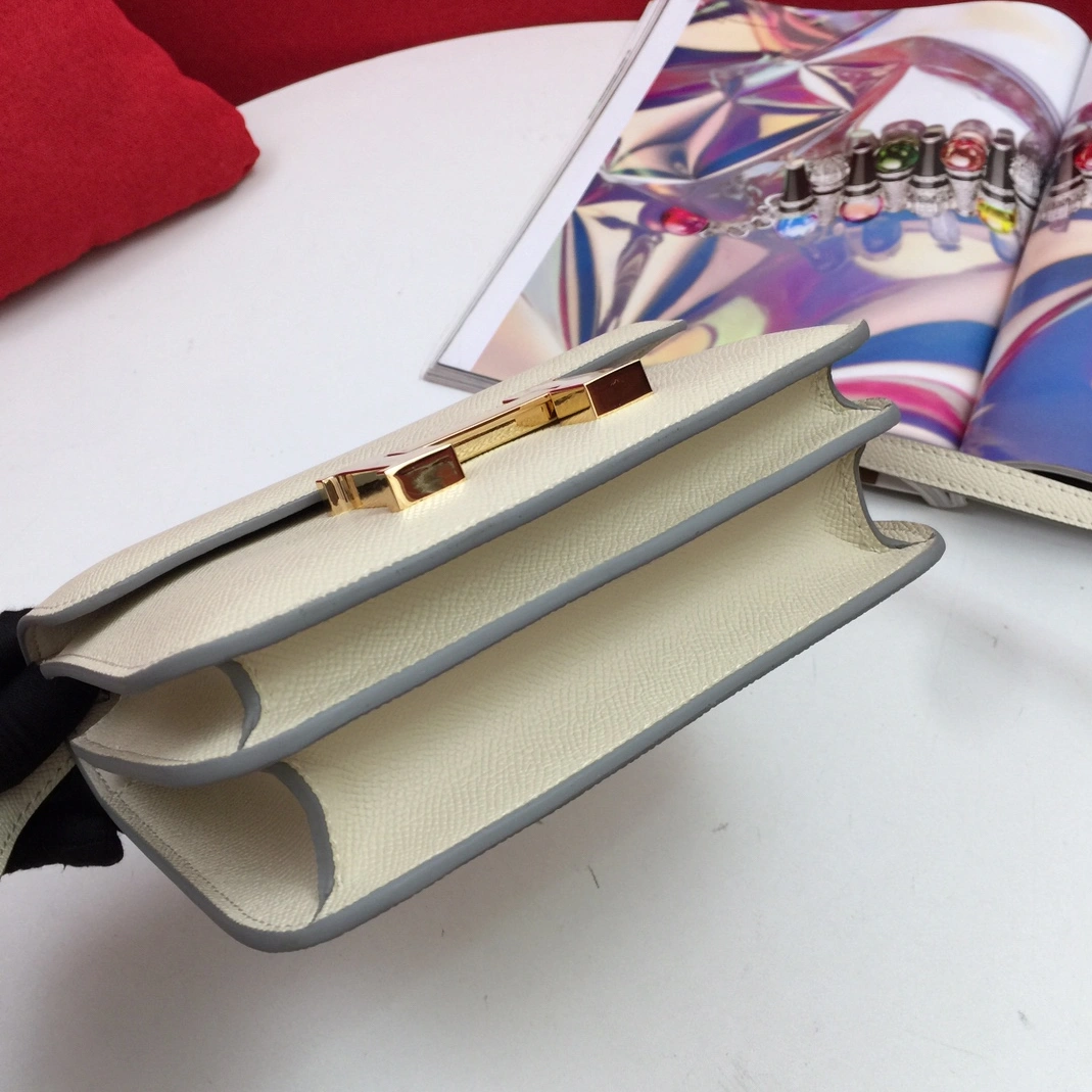 Hermes AAA Quality Messenger Bags For Women Refined 2032 - Image 6