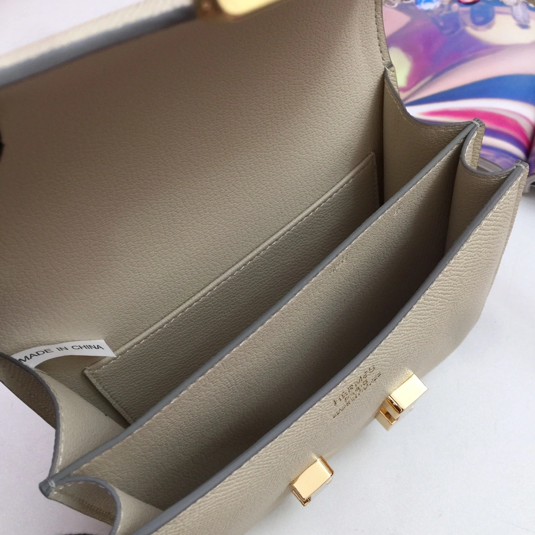 Hermes AAA Quality Messenger Bags For Women Refined 2032 - Image 7