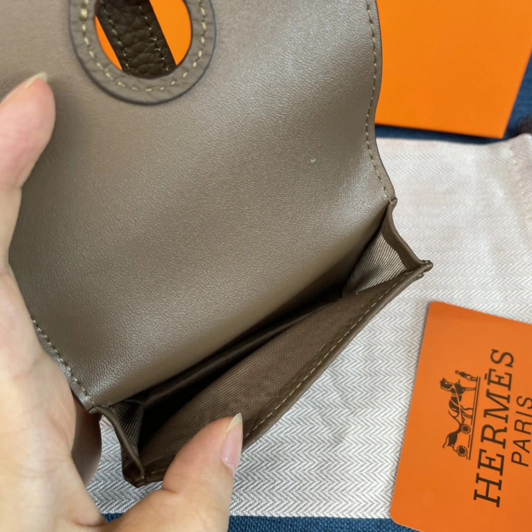 Hermes AAA Quality Wallets For Women Durable 4531 - Image 7