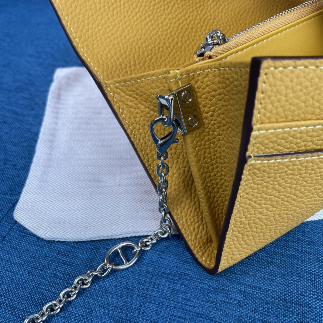 Hermes AAA Quality Wallets For Women Resilient 2957 - Image 4