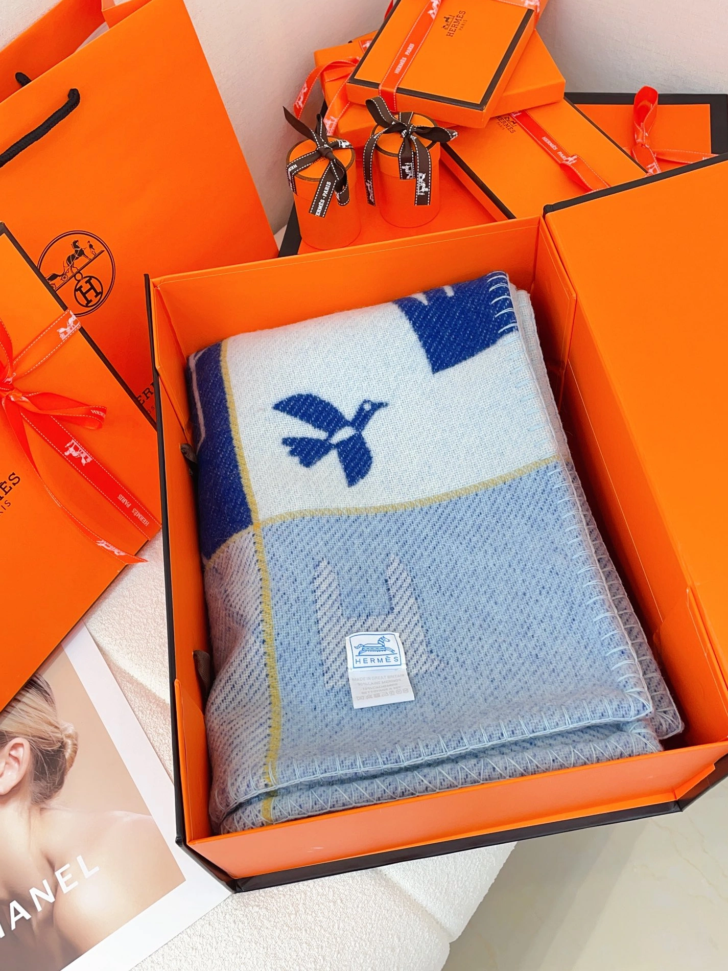 Hermes Blanket Versatile 4931