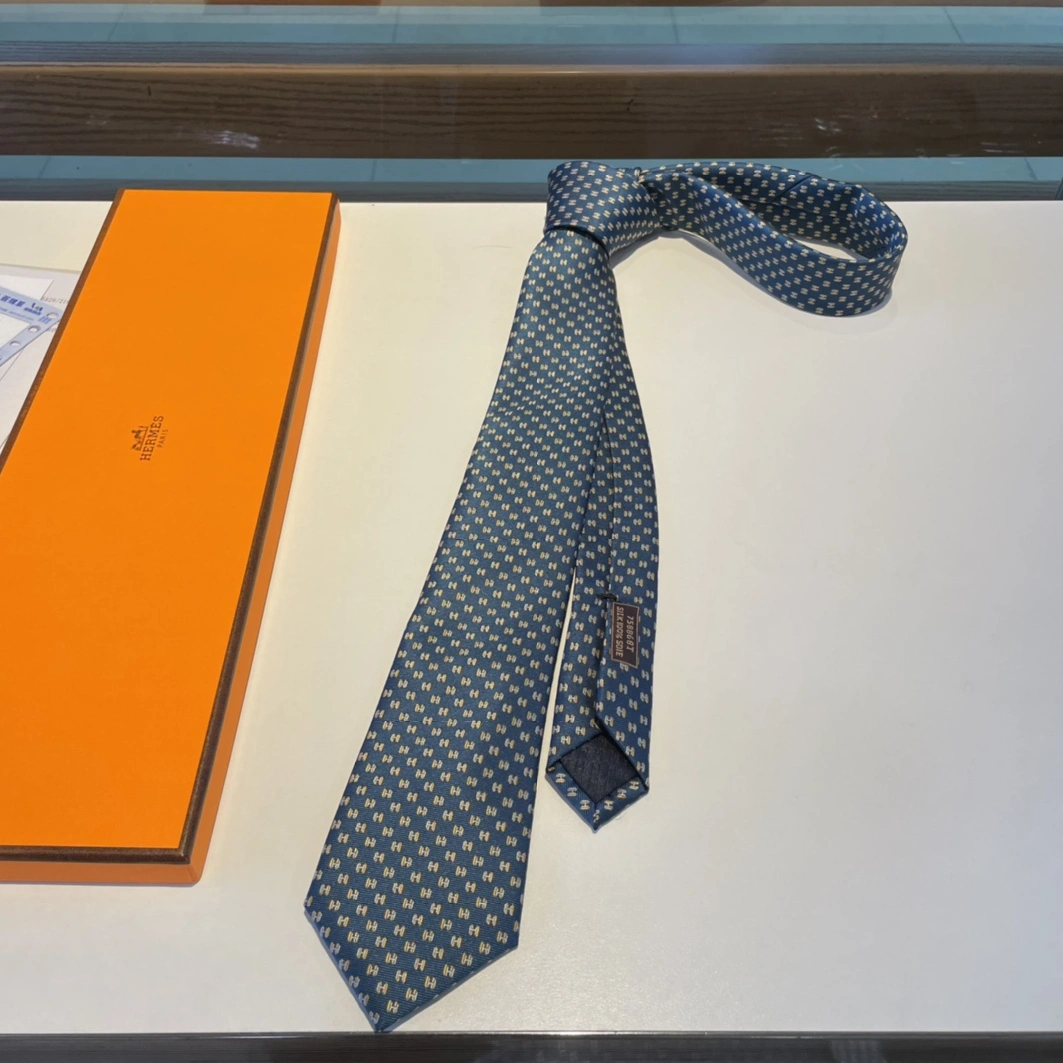 Hermes Necktie For Men Compact 962 - Image 3