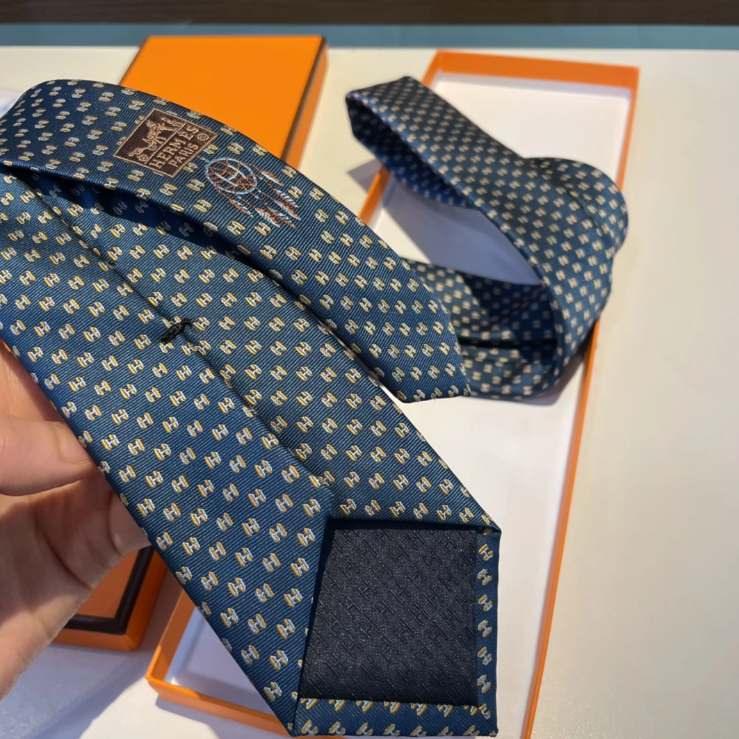 Hermes Necktie For Men Compact 962 - Image 6