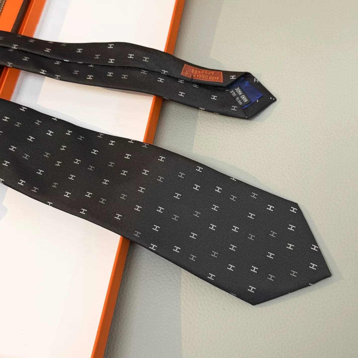 Hermes Necktie StreetReady 7734 - Image 4