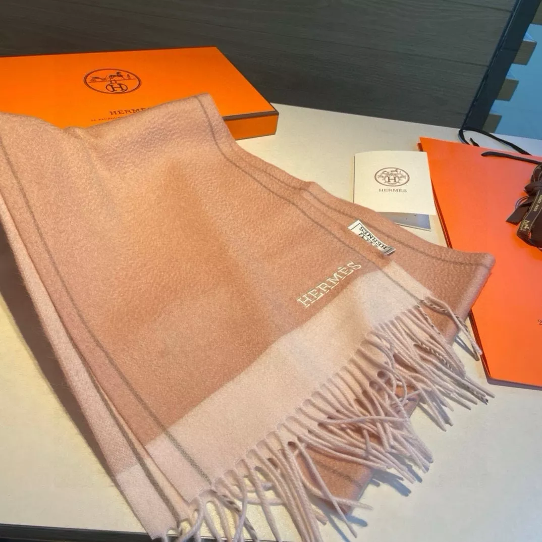 Hermes Scarf For Women Durable 8692 - Image 5