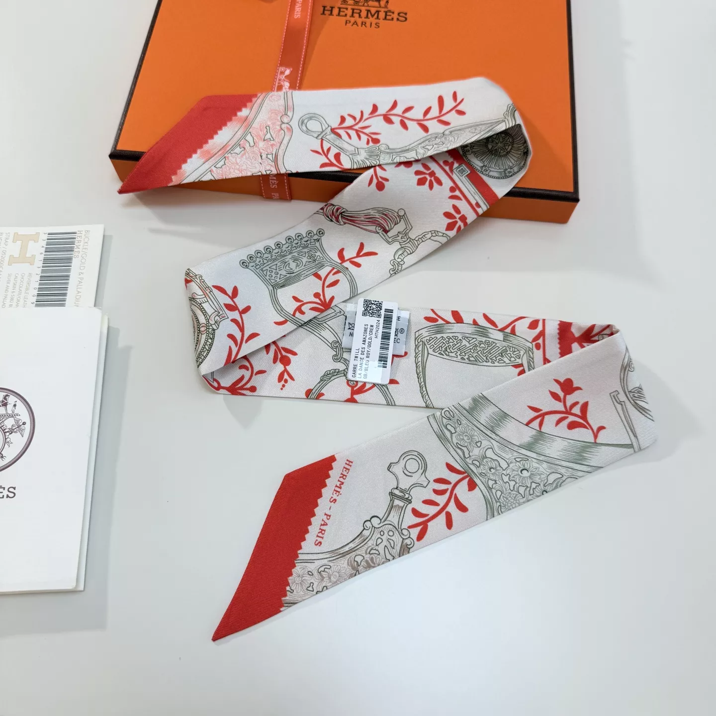 Hermes Silk Scarf Lightweight 5044 - Image 4