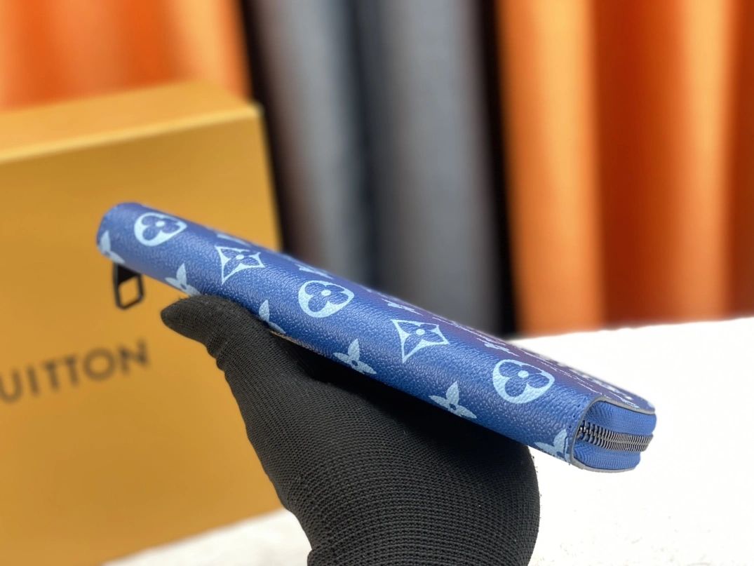 HighQuality 4161 Louis Vuitton LV Card Case For Unisex - Image 3