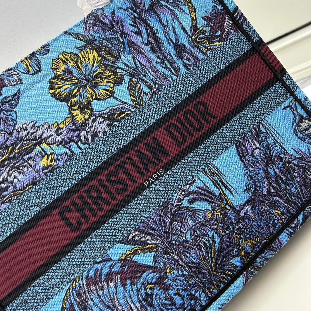 HighQuality 5631 Christian Dior AAA Quality Tote-Handbags For Women - Image 4