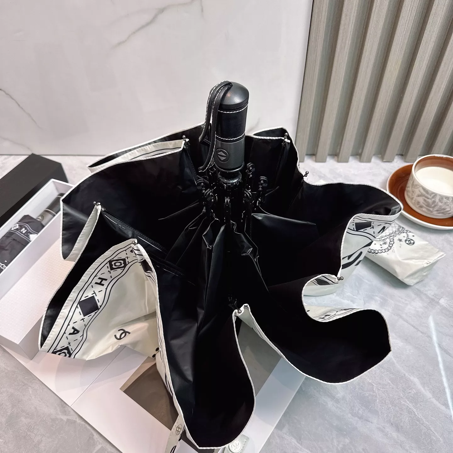 Lightweight 6681 Chanel Umbrellas - Image 6