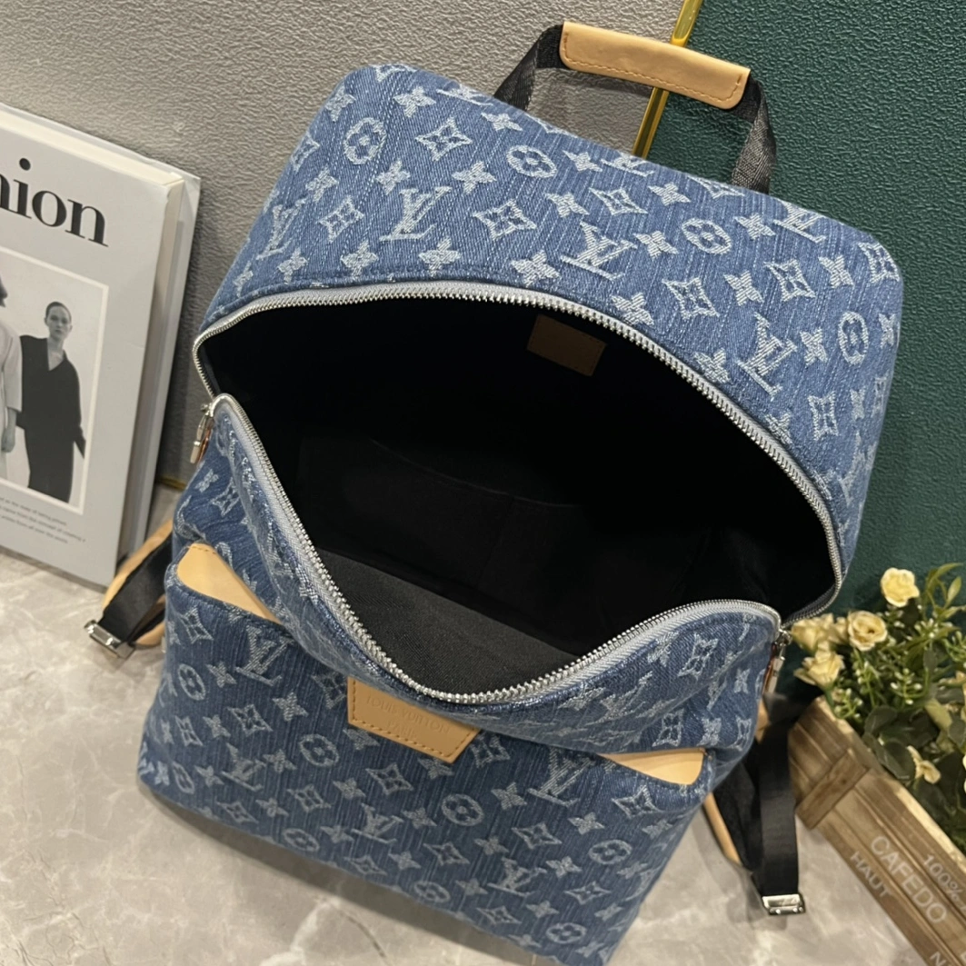 Louis Vuitton AAA Quality Backpacks For Unisex EasyMatch 5803 - Image 8