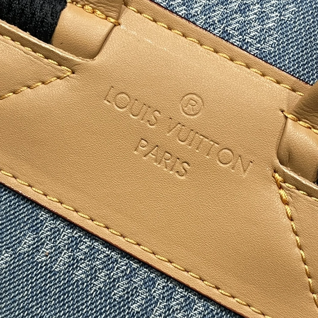 Louis Vuitton AAA Quality Backpacks For Unisex GoodFit 8621 - Image 6