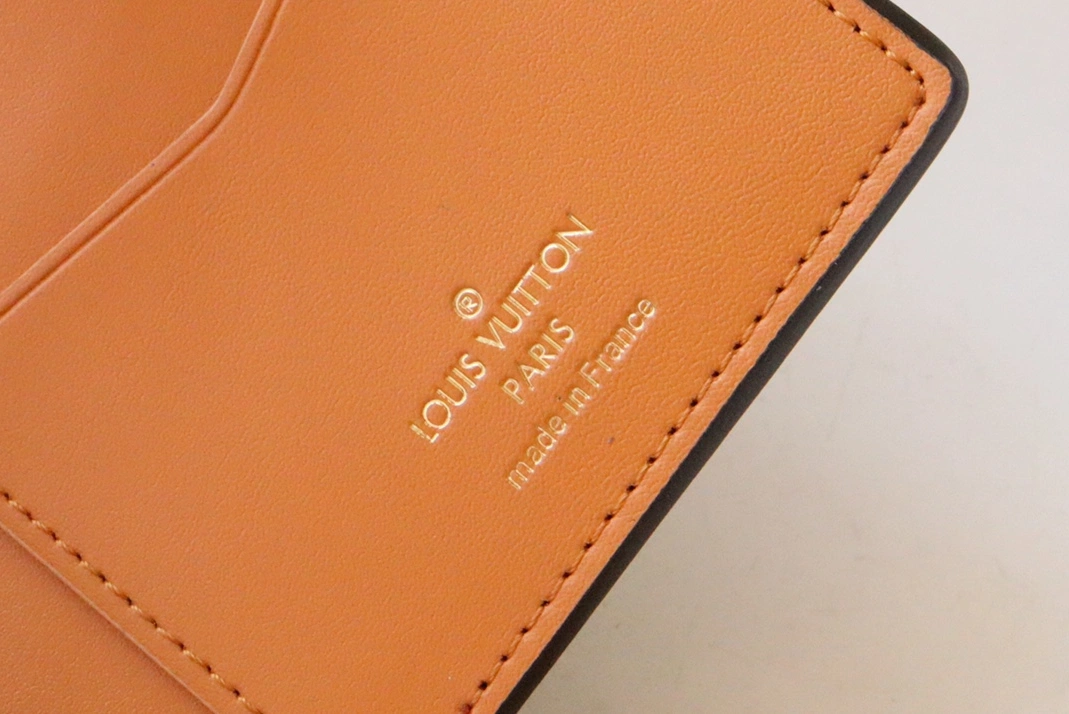 Louis Vuitton AAA Quality Card Case BestValue 3142 - Image 6