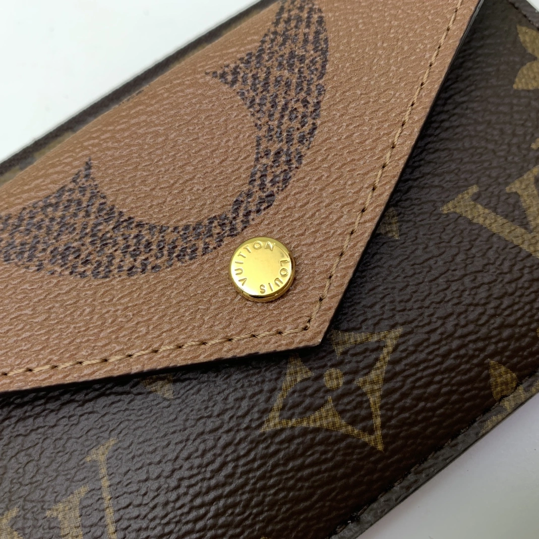 Louis Vuitton AAA Quality Card Case For Women Modern 7593