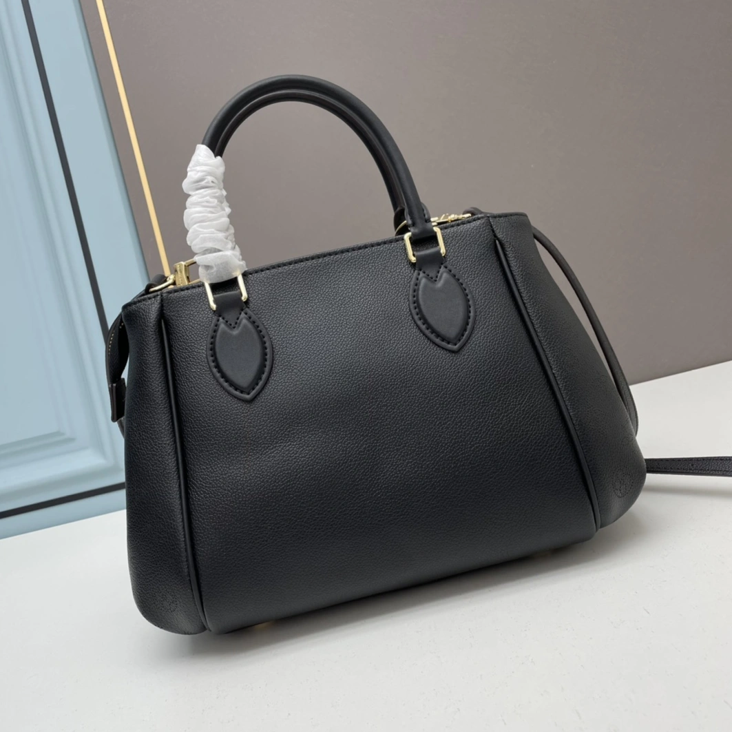 Louis Vuitton AAA Quality Handbags For Women AllSeason 7140 - Image 3