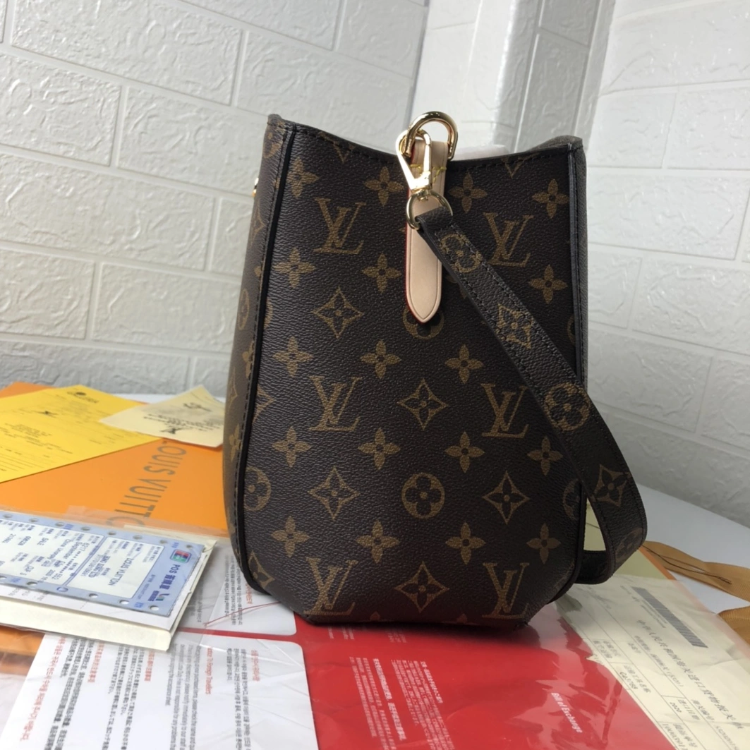 Louis Vuitton AAA Quality Handbags For Women Breathable 8167 - Image 4