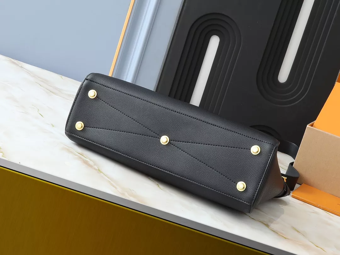 Louis Vuitton AAA Quality Handbags For Women EasyMatch 8171 - Image 4