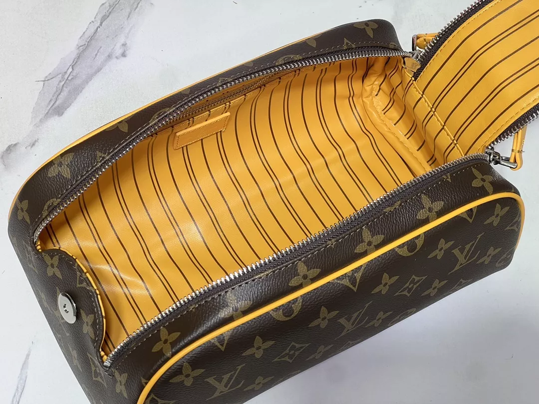 Louis Vuitton AAA Quality Handbags For Women Unique 6374 - Image 6