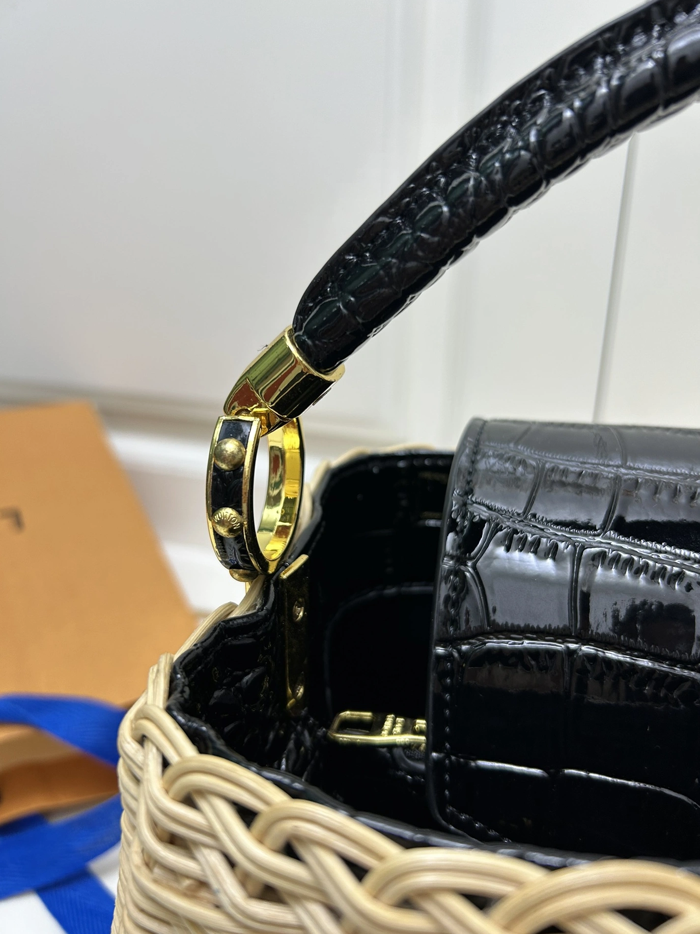 Louis Vuitton AAA Quality Handbags For Women Vibrant 4449 - Image 6