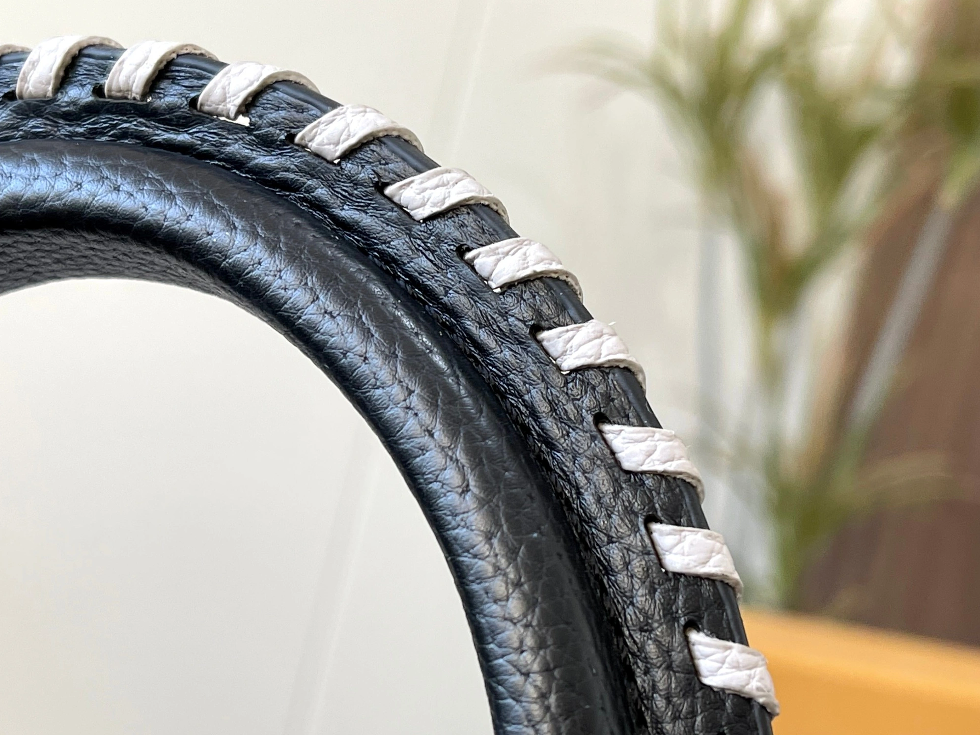 Louis Vuitton AAA Quality Messenger Bags For Women BestValue 9695 - Image 6