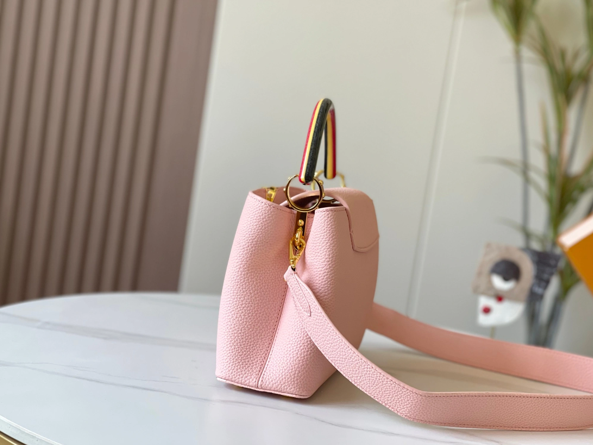 Louis Vuitton AAA Quality Messenger Bags For Women Bright 7721