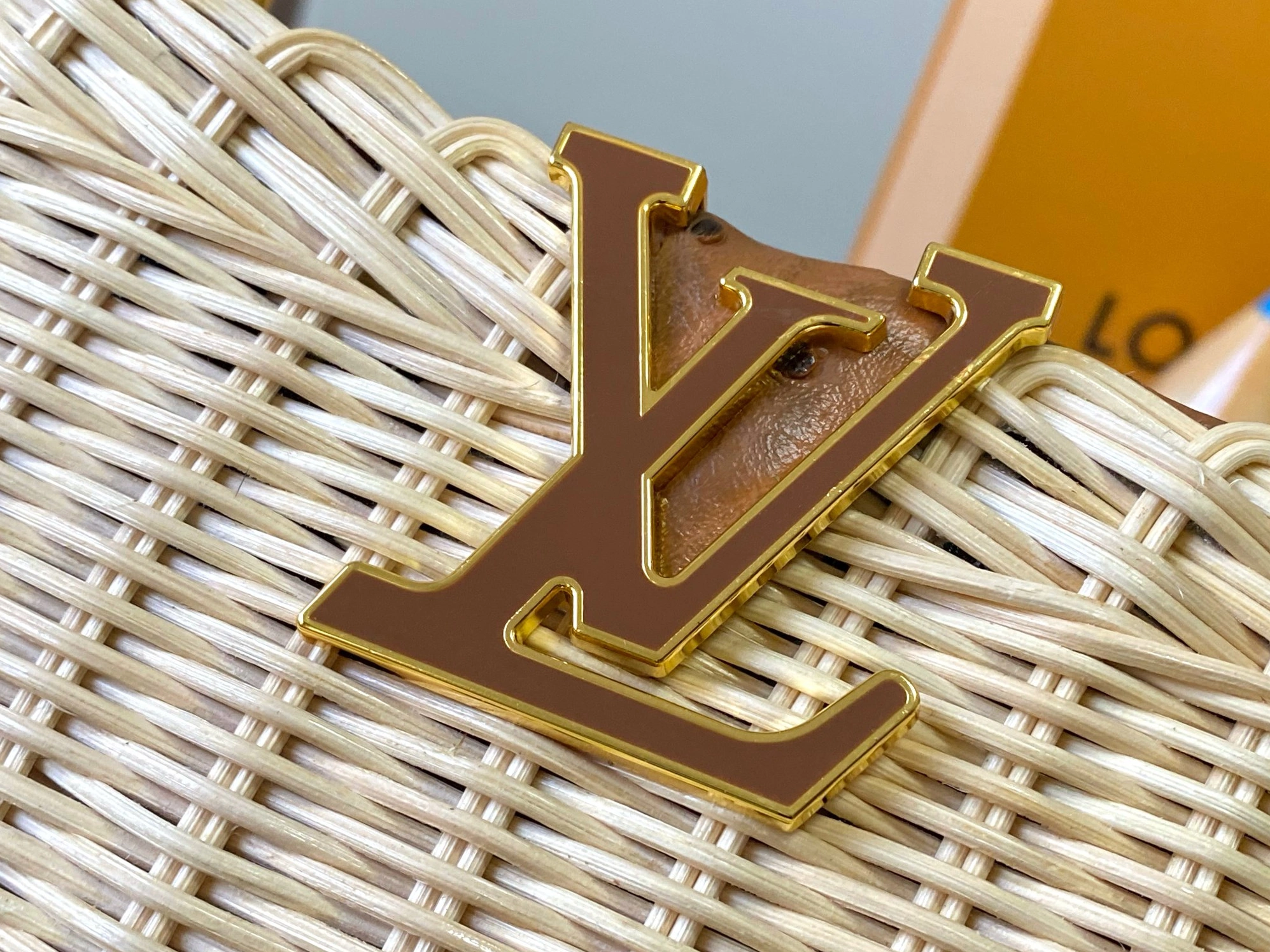 Louis Vuitton AAA Quality Messenger Bags For Women EyeCatching 6372 - Image 6