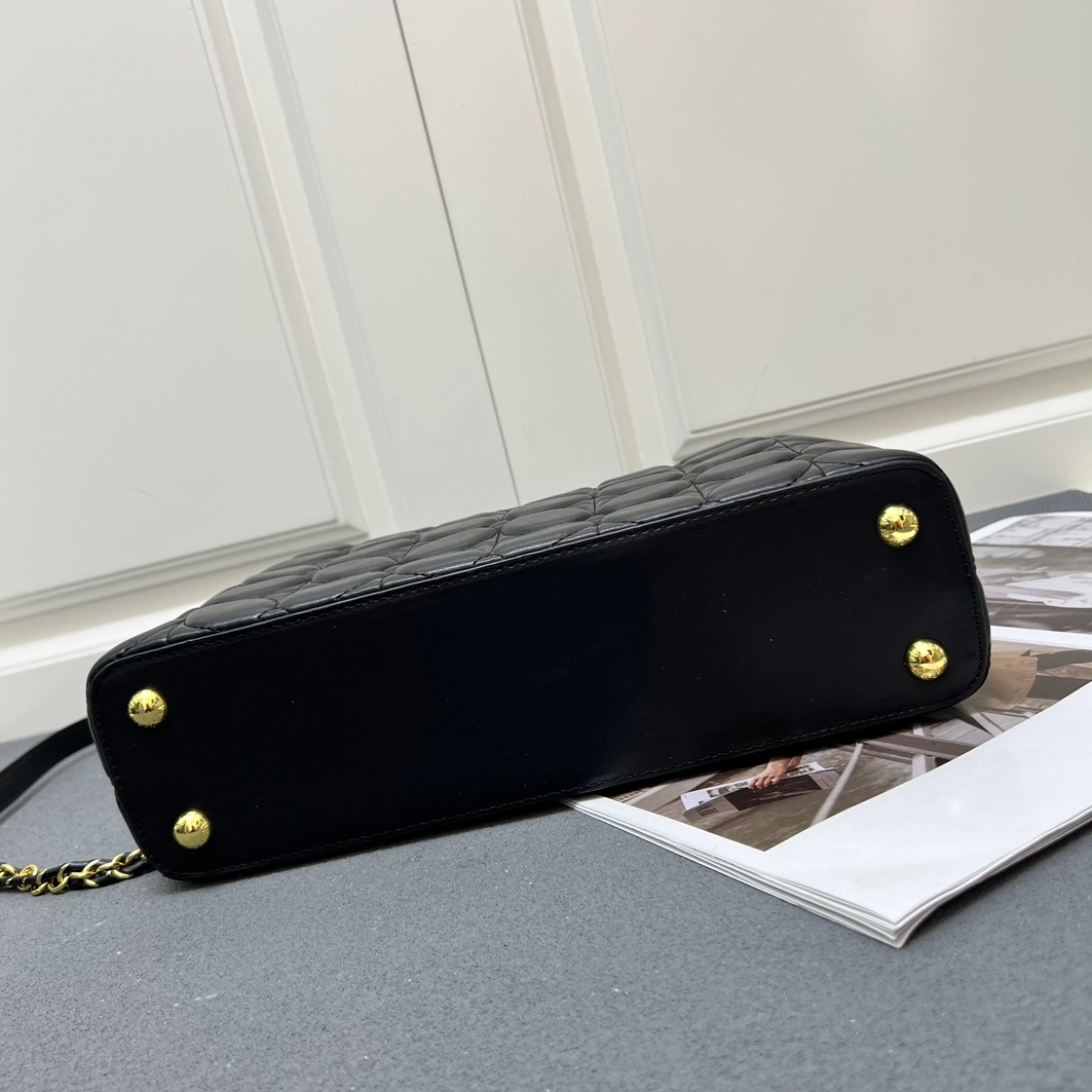 Louis Vuitton AAA Quality Messenger Bags For Women Versatile 6270 - Image 6