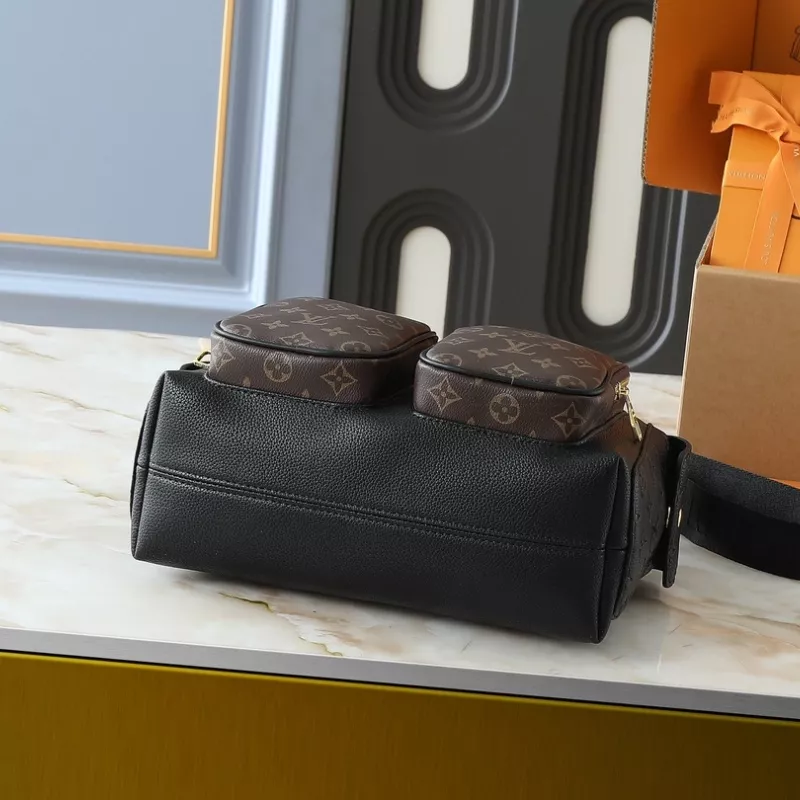 Louis Vuitton AAA Quality Messenger Bags For Women WellDesigned 8273 - Image 4