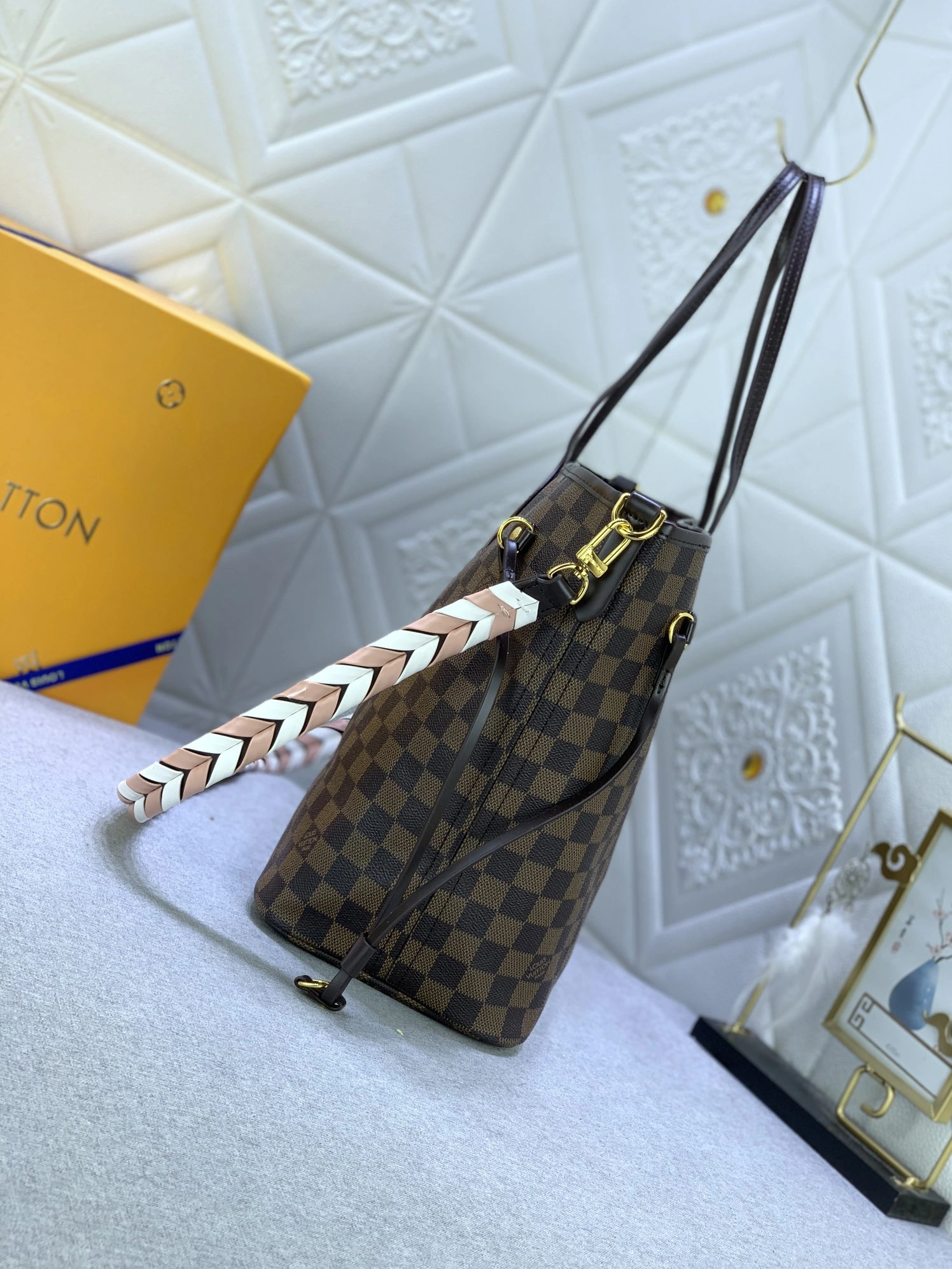 Louis Vuitton AAA Quality Shoulder Bags For Women EasyMatch 3540 - Image 4