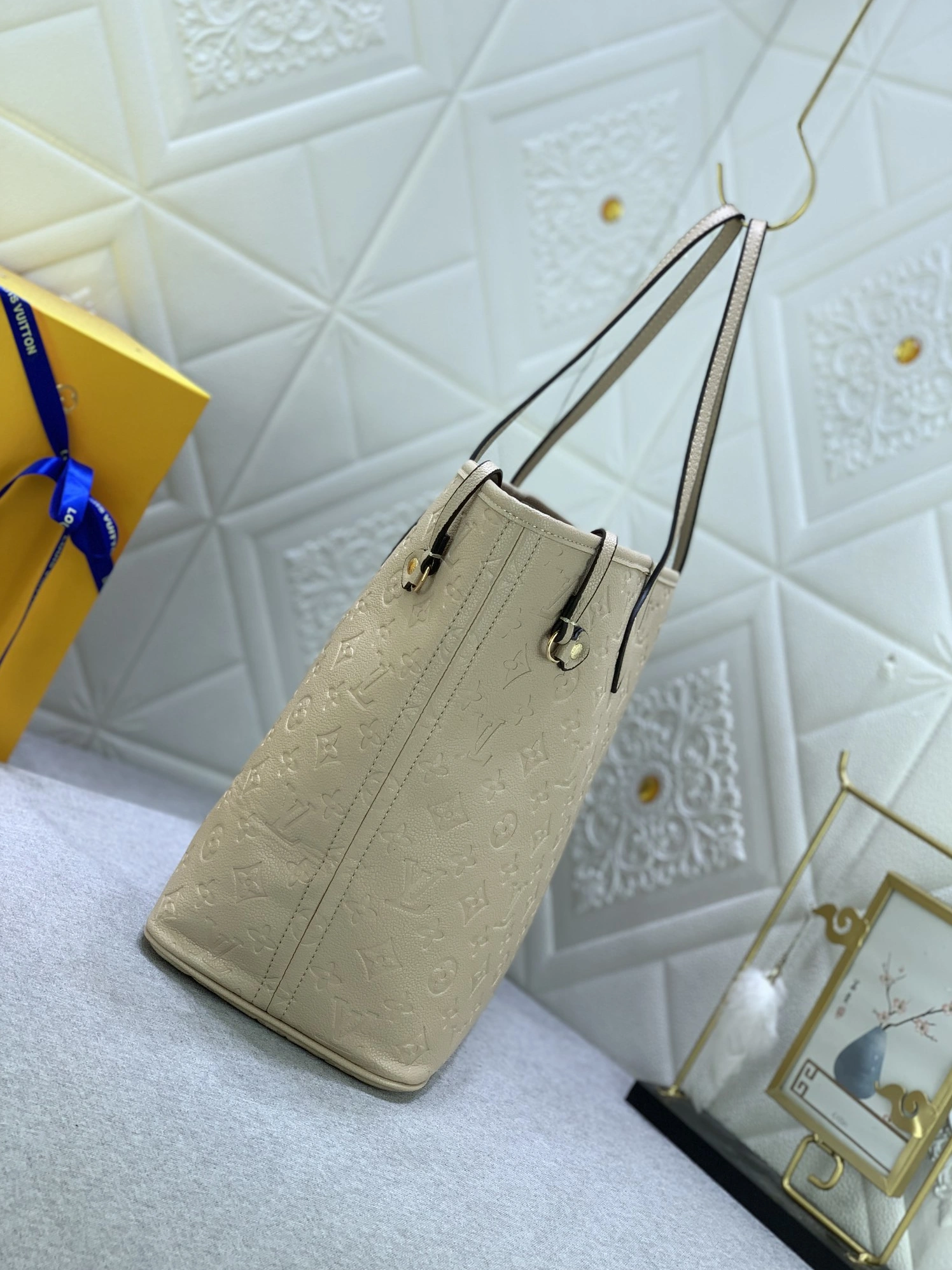 Louis Vuitton AAA Quality Shoulder Bags For Women SmartChoice 2139 - Image 4