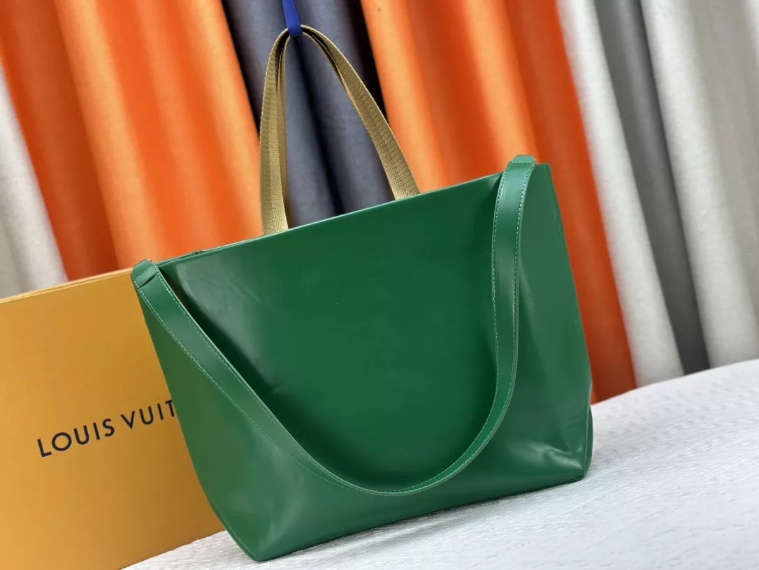 Louis Vuitton AAA Quality Shoulder Bags For Women Timeless 9750 - Image 4