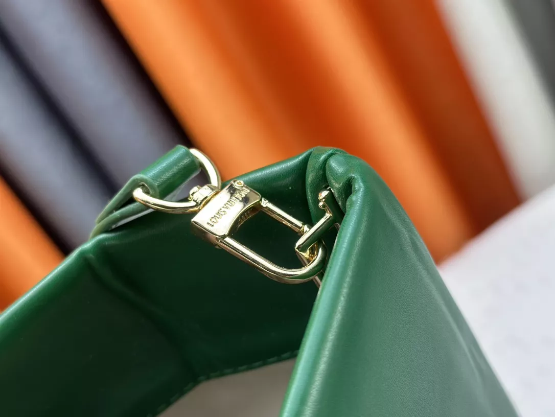 Louis Vuitton AAA Quality Shoulder Bags For Women Timeless 9750 - Image 7