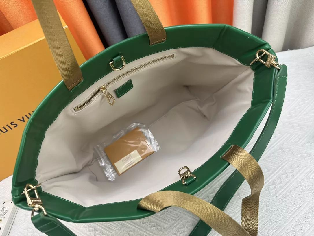 Louis Vuitton AAA Quality Shoulder Bags For Women Timeless 9750 - Image 8